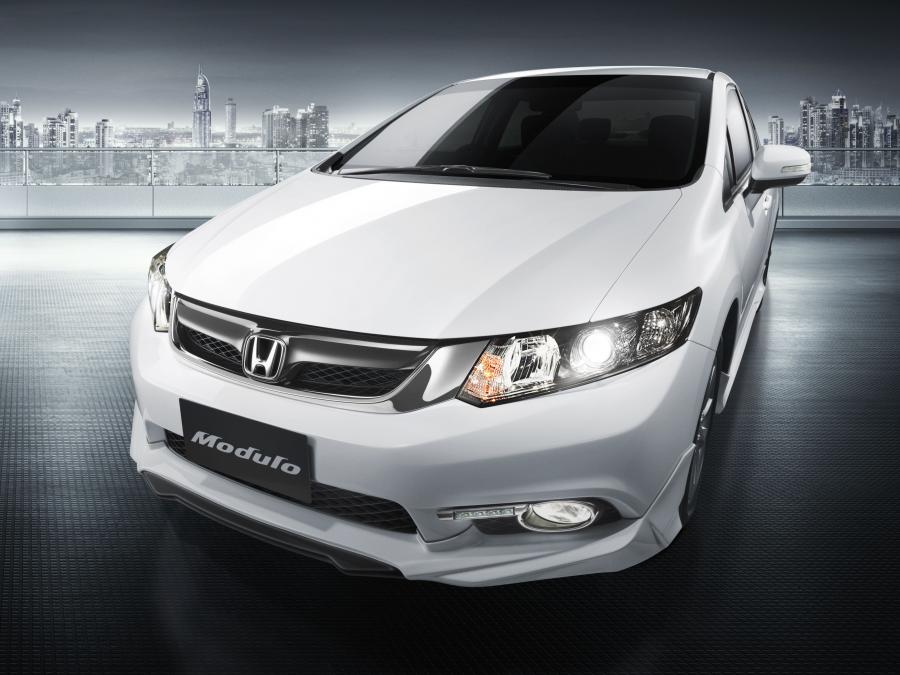  Honda Civic Sedan by Modulo 2013 года  (TH) (фото 3 из 5)
